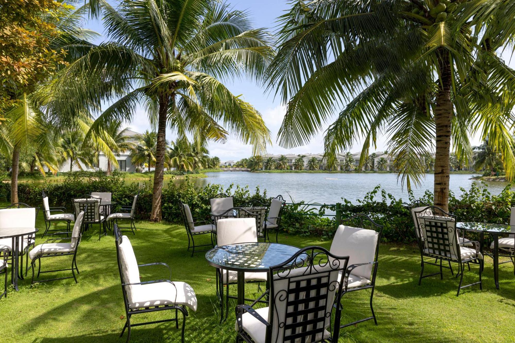 Melia Vinpearl Cam Ranh Beach Resort Exterior foto