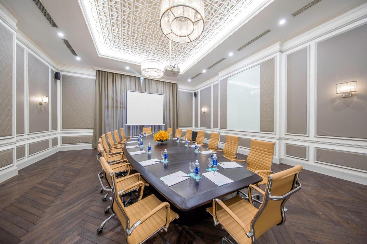 Melia Vinpearl Cam Ranh Beach Resort Exterior foto